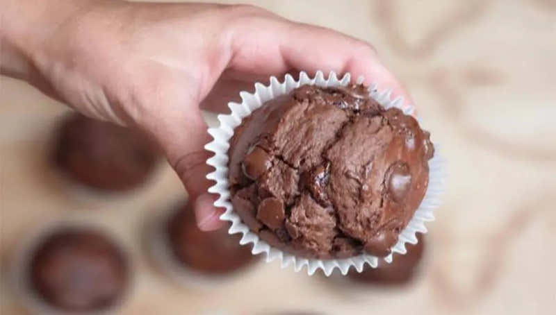 Peanut Butter Choc Protein Muffins