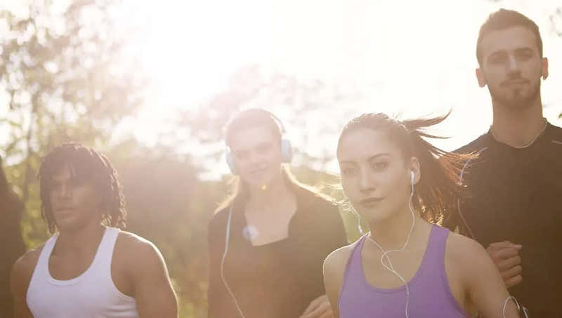 5 Reasons to Join a Running Club or Parkrun & How It Can Impact Your Health & Fitness