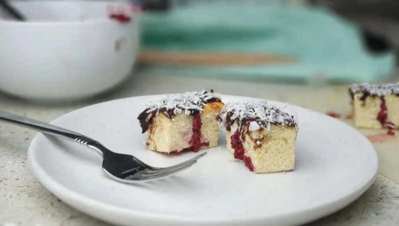 Lamington Protein Bites