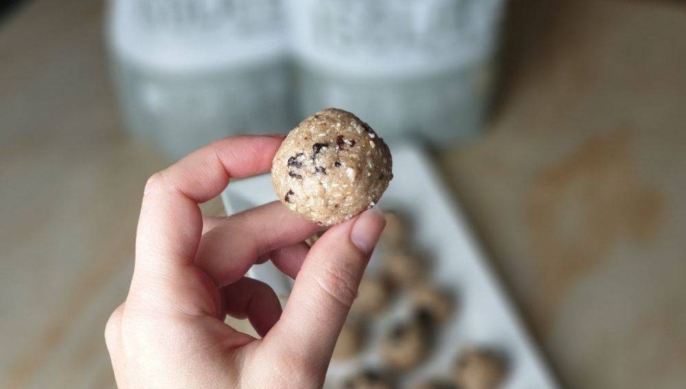 Cookie Protein Ball