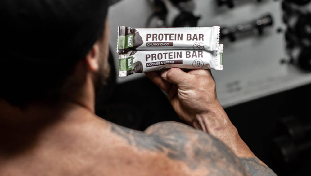 A Guide To Choosing The Right Protein Bars For Your Goals