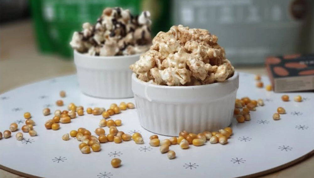 Peanut Butter and White Chocolate Popcorn